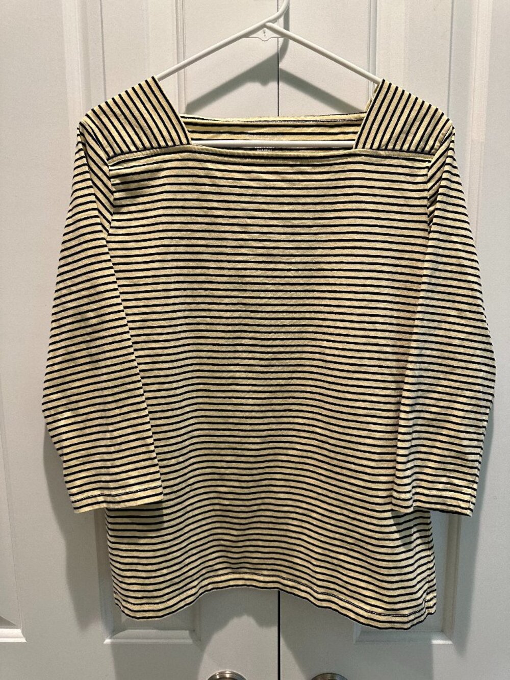 Appleseed's 100% Cotton Striped Boatneck Top L Navy Off-White Nautical Tee